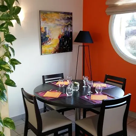 Les Balcons Du Velay 3*